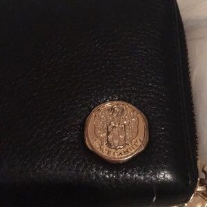 Vince Camuto ZipWallet